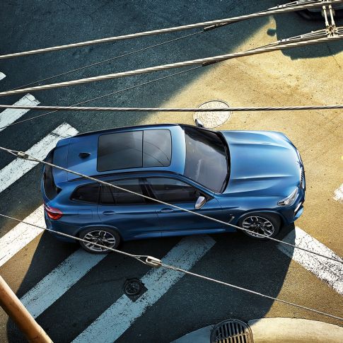 BMW X3 M40i bird's eye view roof and bonnet BMW X3 M40i bird's eye view roof and bonnet