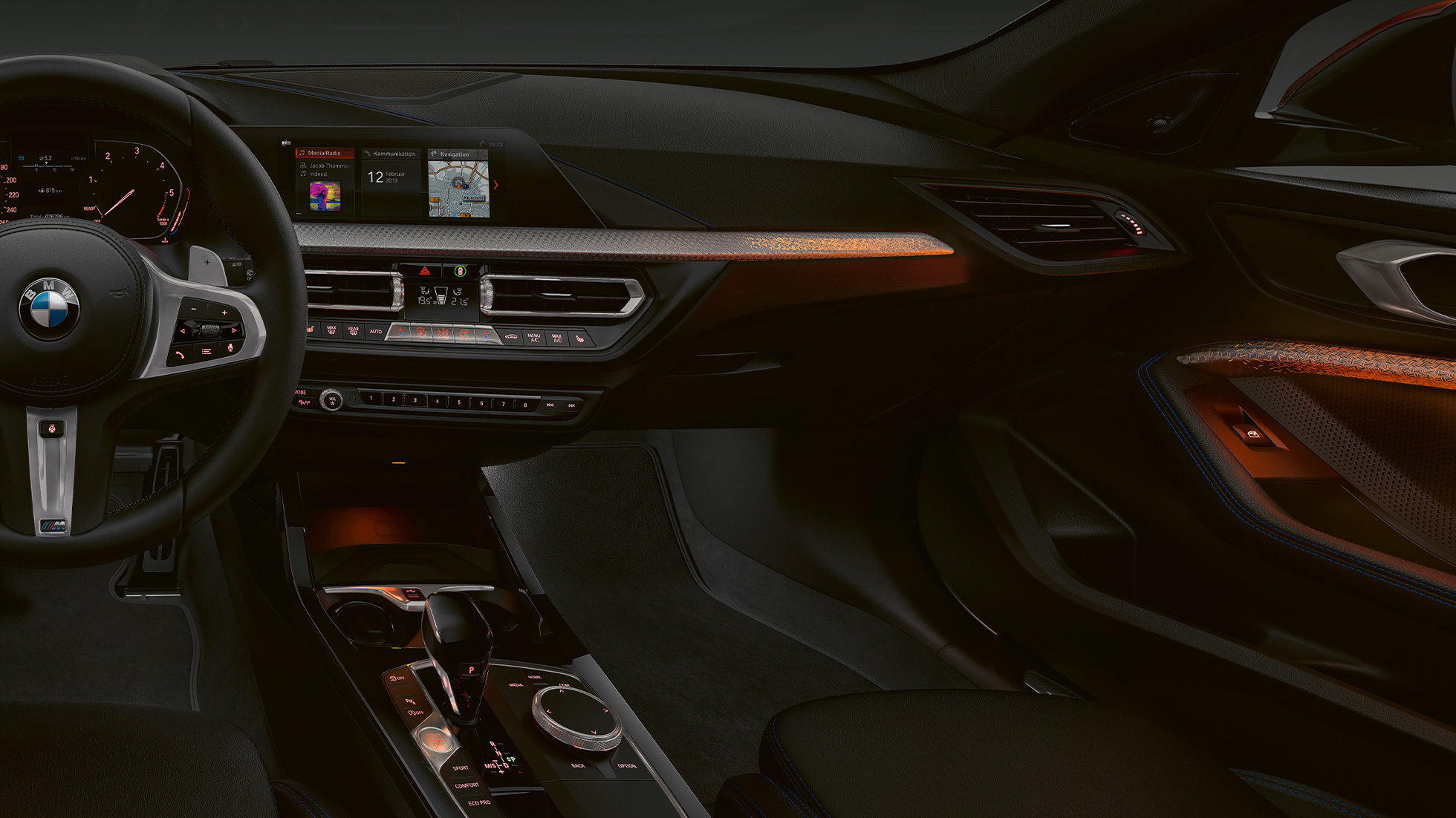 Interior trim finishers 'Illuminated Boston'. BMW 1 Series Model M Sport, interior trim finishers 'Illuminated Boston'.