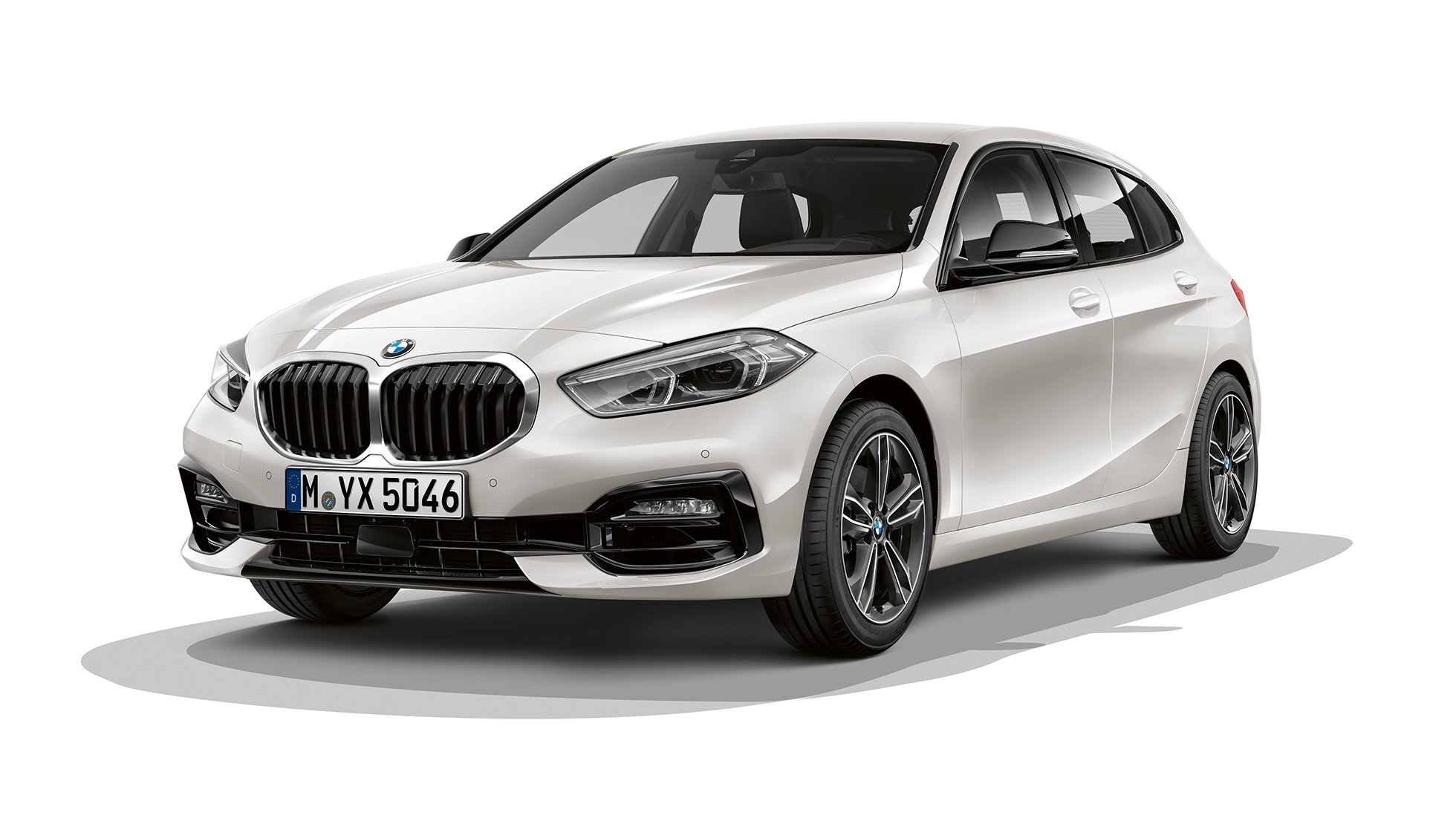 BMW 1 Series Model Sport Line, three-quarter front. BMW 1 Series Model Sport Line in Mineral White metallic, studio shot three-quarter front.
