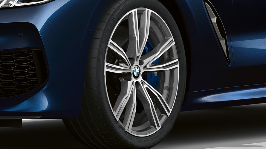 BMW 8 Series Gran Coupé, Individual Sophistication wheels