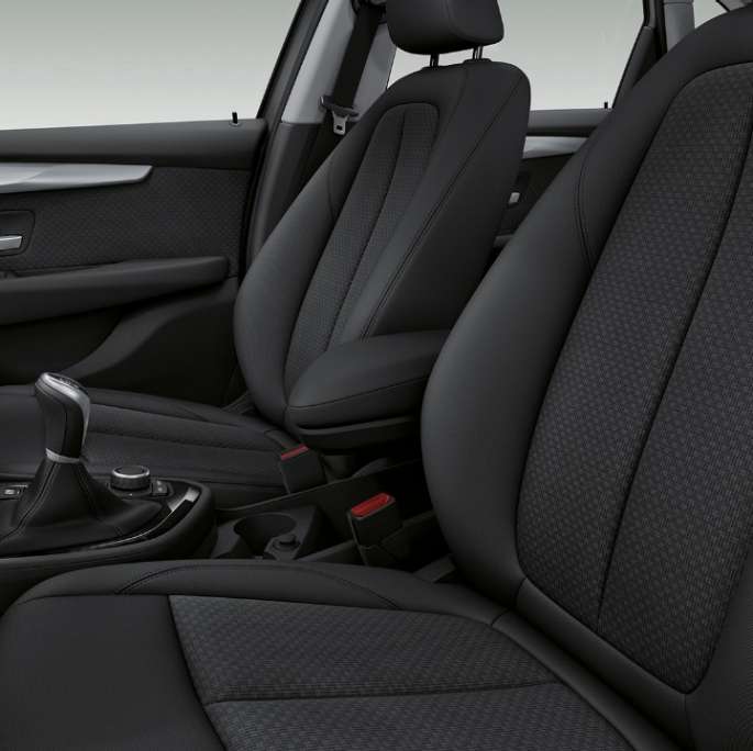 Sport seats BMW 2 Series Active Tourer 218i F45 2018 interior