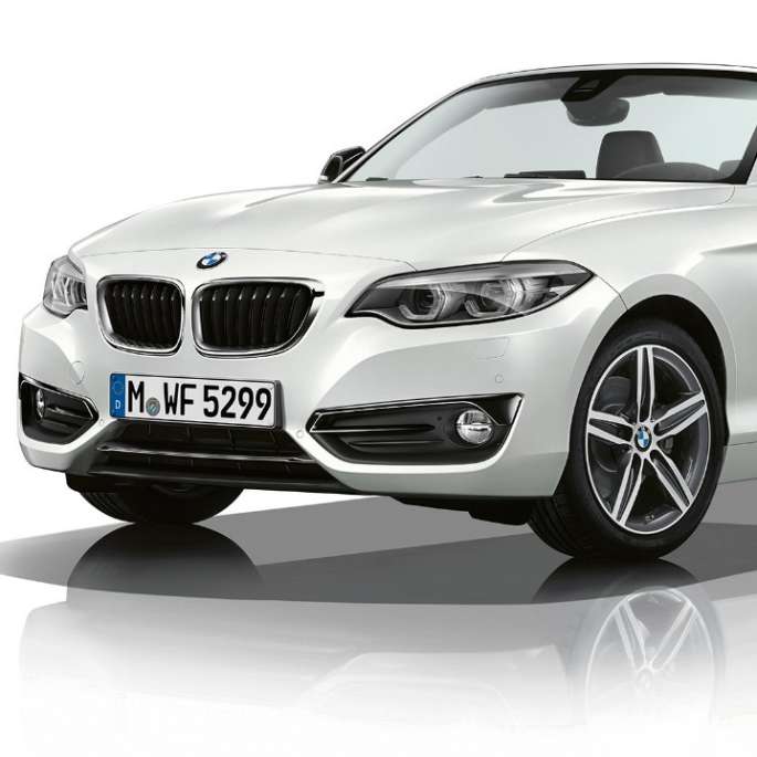 BMW 2 Series Convertible, Model Sport Line three-quarter front shot