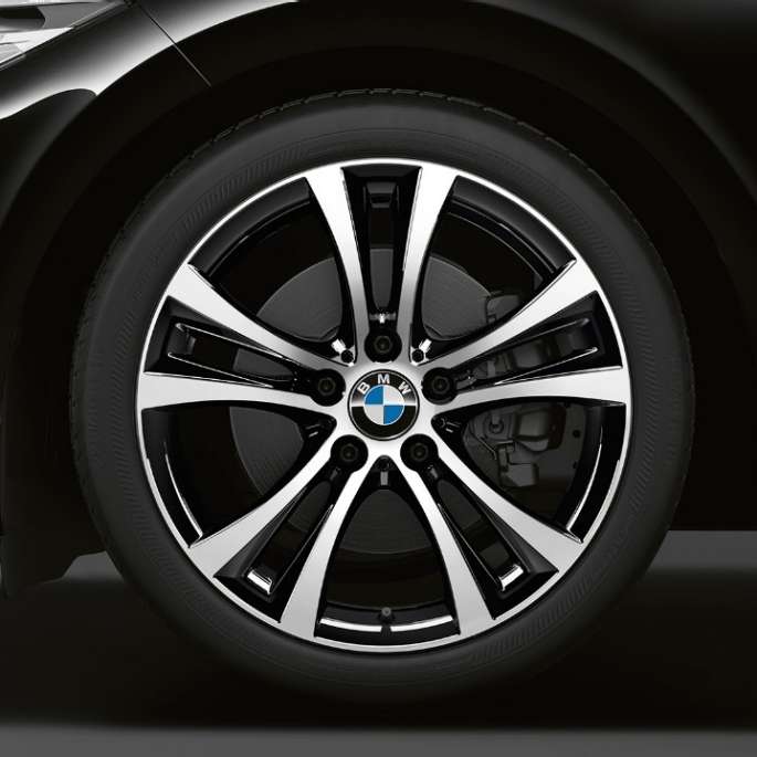 BMW 2 Series Coupé, Model Sport Line wheels