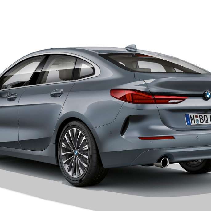 17″ light alloy wheels BMW 2 Series Gran Coupé Model Luxury Line Storm Bay metallic F44 three-quarter side view