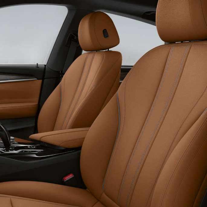 Upholstery in Leather ‘Dakota’ Cognac/Black BMW 6 Series Gran Turismo G32 620d 2020 Basic equipment interior 