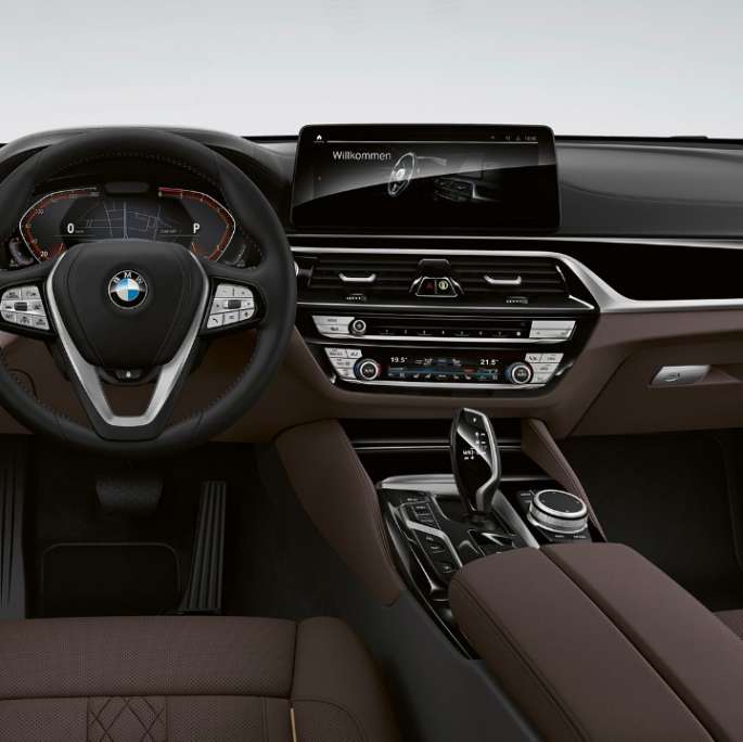 BMW 6er Gran Turismo G32 640d xDrive 2020 Luxury Line Exclusive Leather ‘Nappa’ Mokka interior 