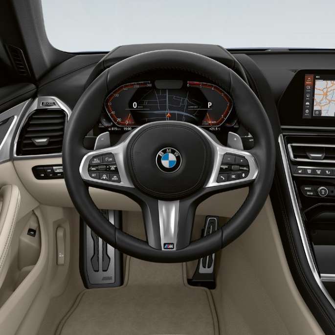 BMW 8 Series Coupé, Cockpit, M Leather steering wheel with Multifunction.
