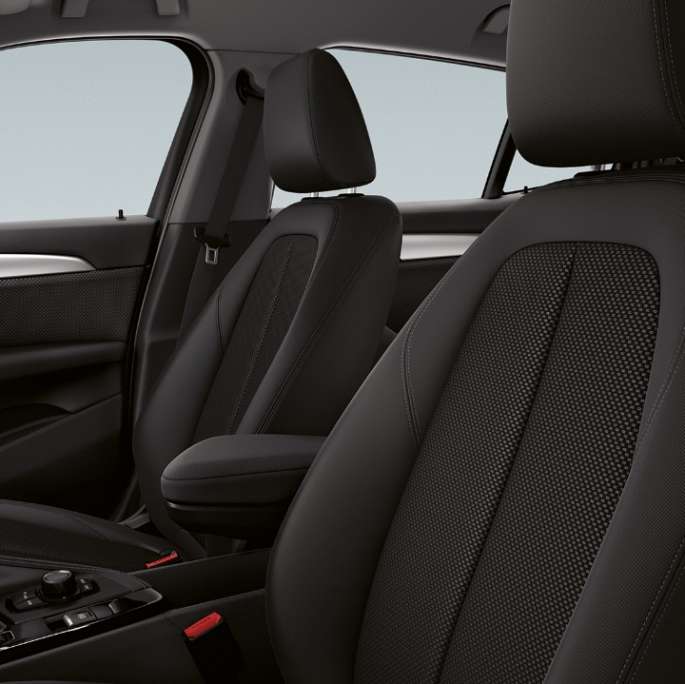 BMW X2 sDrive20i model Advantage 2018 F39 Leather design interior 