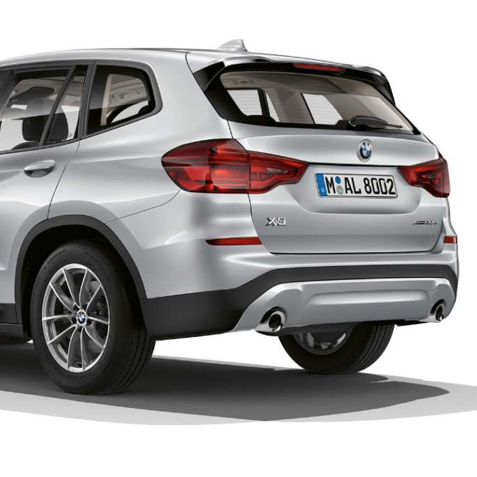 BMW X3, Base model, three-quarter rear shot